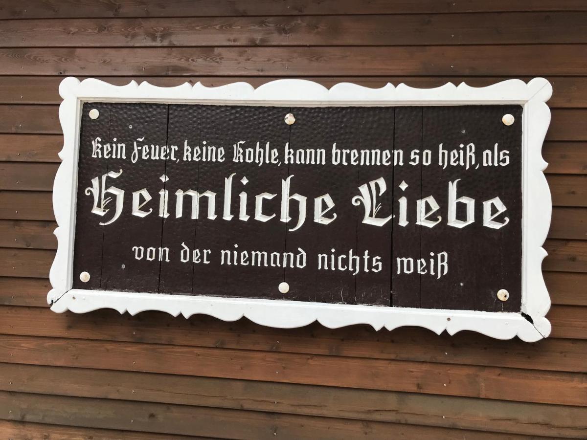 Pension Heimliche Liebe Эссен Экстерьер фото